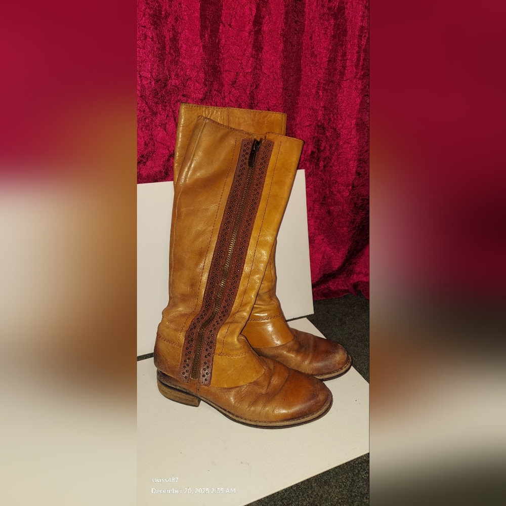(2 for $22 bundle) Vince Camuto Boots - Finny – Brown Studded Zip